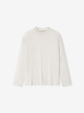 Womens Signature Classic Long Sleeve Tee